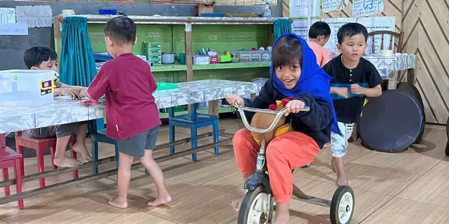Being Anna in the Real World: Learning Honesty in a Preschool Classroom