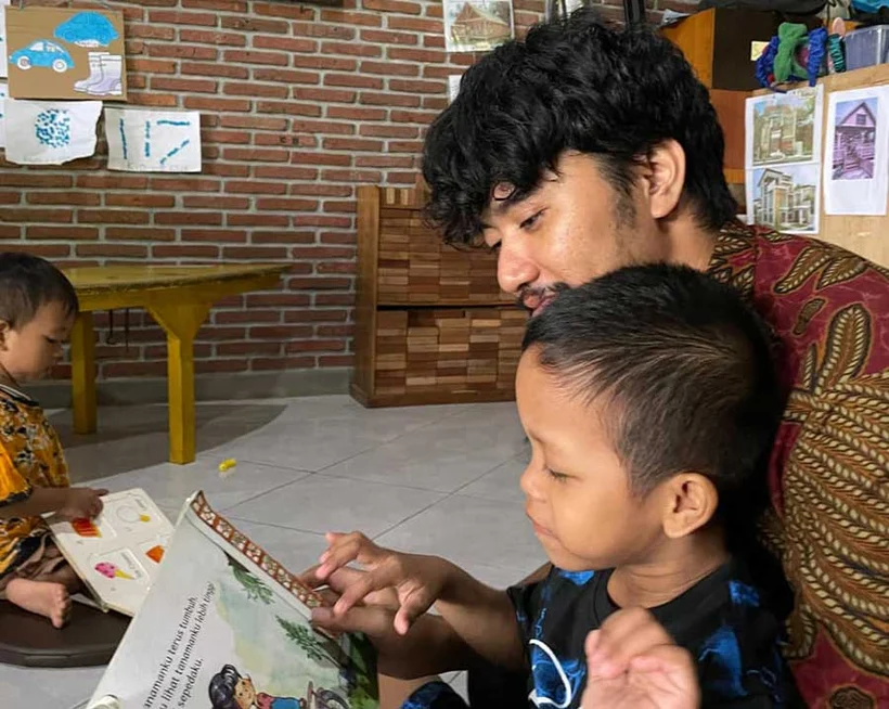 Bayu and Aijas. Joglo Preschol at Peace place Pati, Central Java Indonesia. July 2025. Photo : Nanik