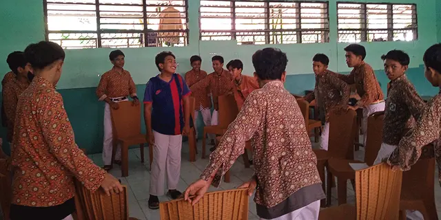 Practicing Peace through Power of Goodness Stories