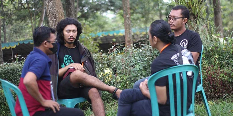 Bayu with friends
