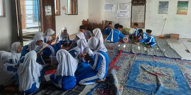 Power of Goodness curriculum supports schools in Indonesia