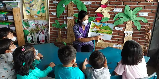 Purchasing New Collections for Indonesia Peace Libraries