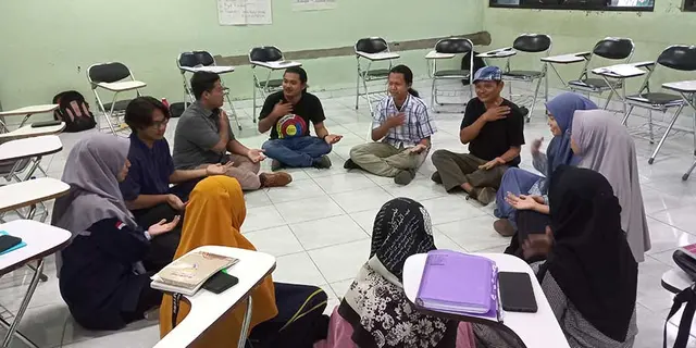 Sharing strengthens in the Power of Goodness