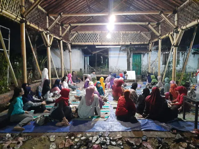 Building to Support Ecological and Social Peace and Justice Training at Peace Place, Indonesia