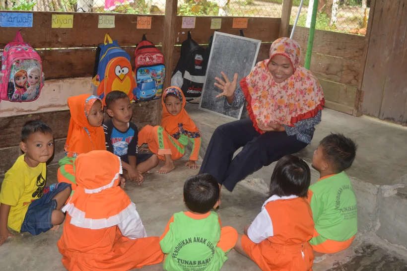 Mislan completed his Bachelor’s Degree in Early Childhood Education.