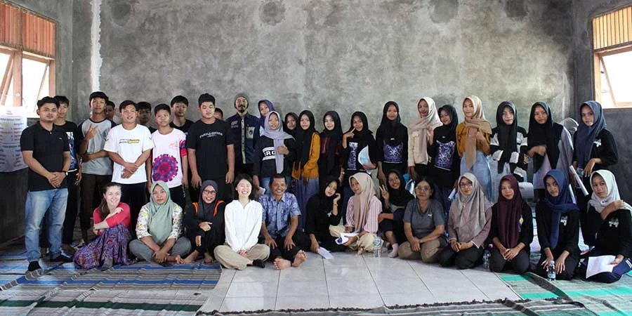 Power of Goodness event at SMP Negeri 3 Tambakromo, Kendeng Mountains Region, with a friendship theme based on the story 'New Girl in the School', on June 23, 2025