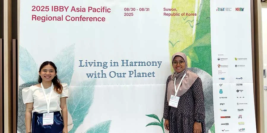 Raissa and Ratih during the International Board on Books for Young People (IBBY) Conference in Suwon, South Korea. Taken on August 31, 2025.