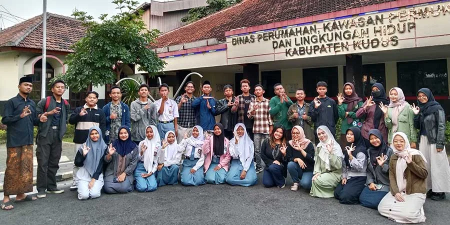 PoG Participant in Kudus. July 2024. Farid and Risa Organizer. Photo: Petrus.
