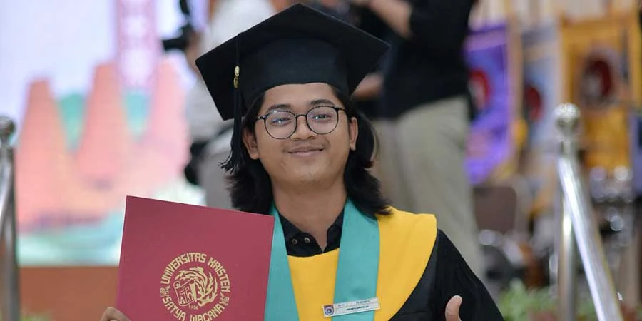 Dwi Surya Saputra (Tito), Salatiga, April 25,2024, graduation committee photo's